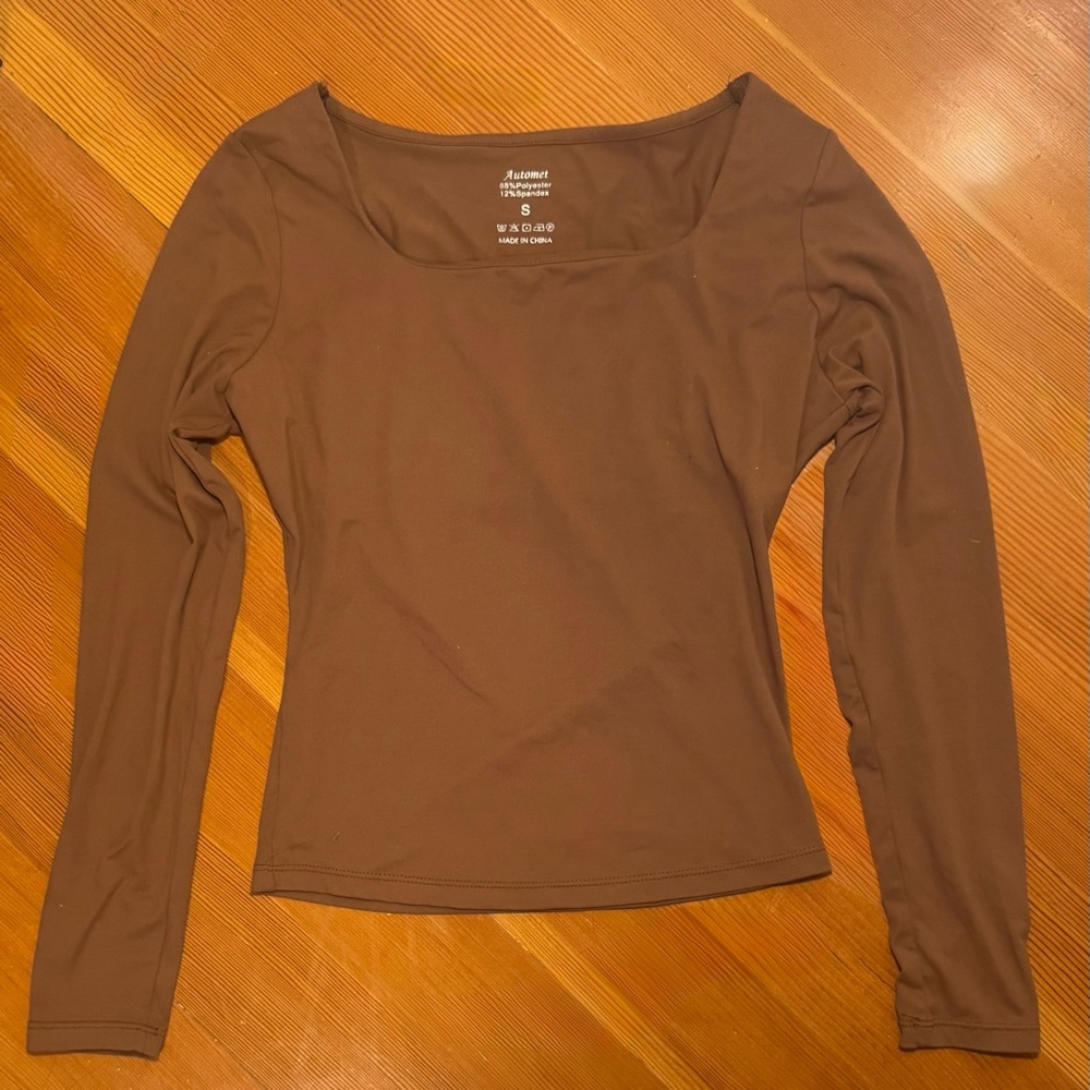Elegant Brown Long Sleeve Top